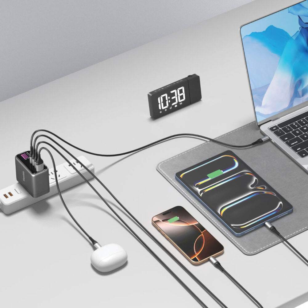 PowerCore 100 GaN Charger