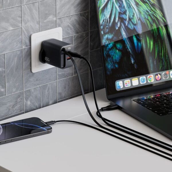 Blupebble PowerCore 45 GaN Charger